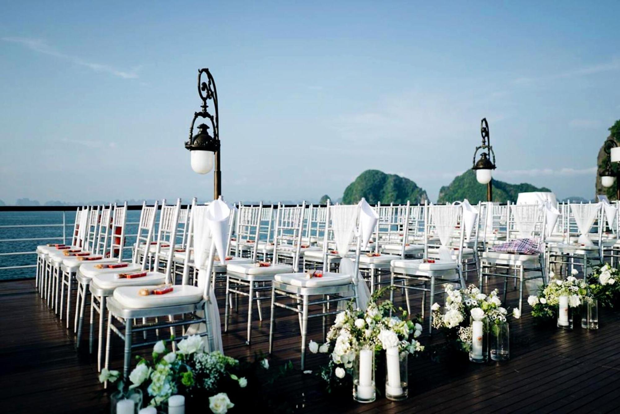 Ambassador Halong Cruise Ha Long Exterior foto