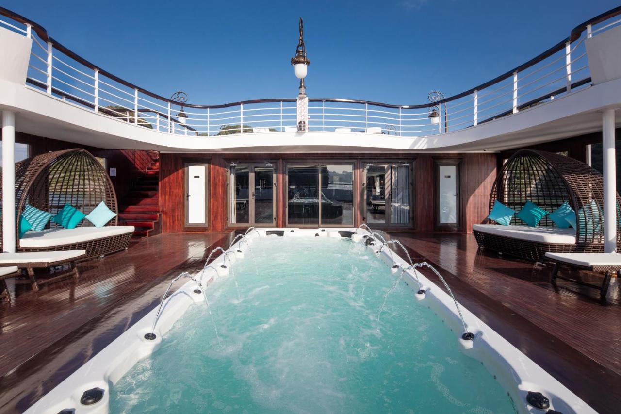Ambassador Halong Cruise Ha Long Exterior foto